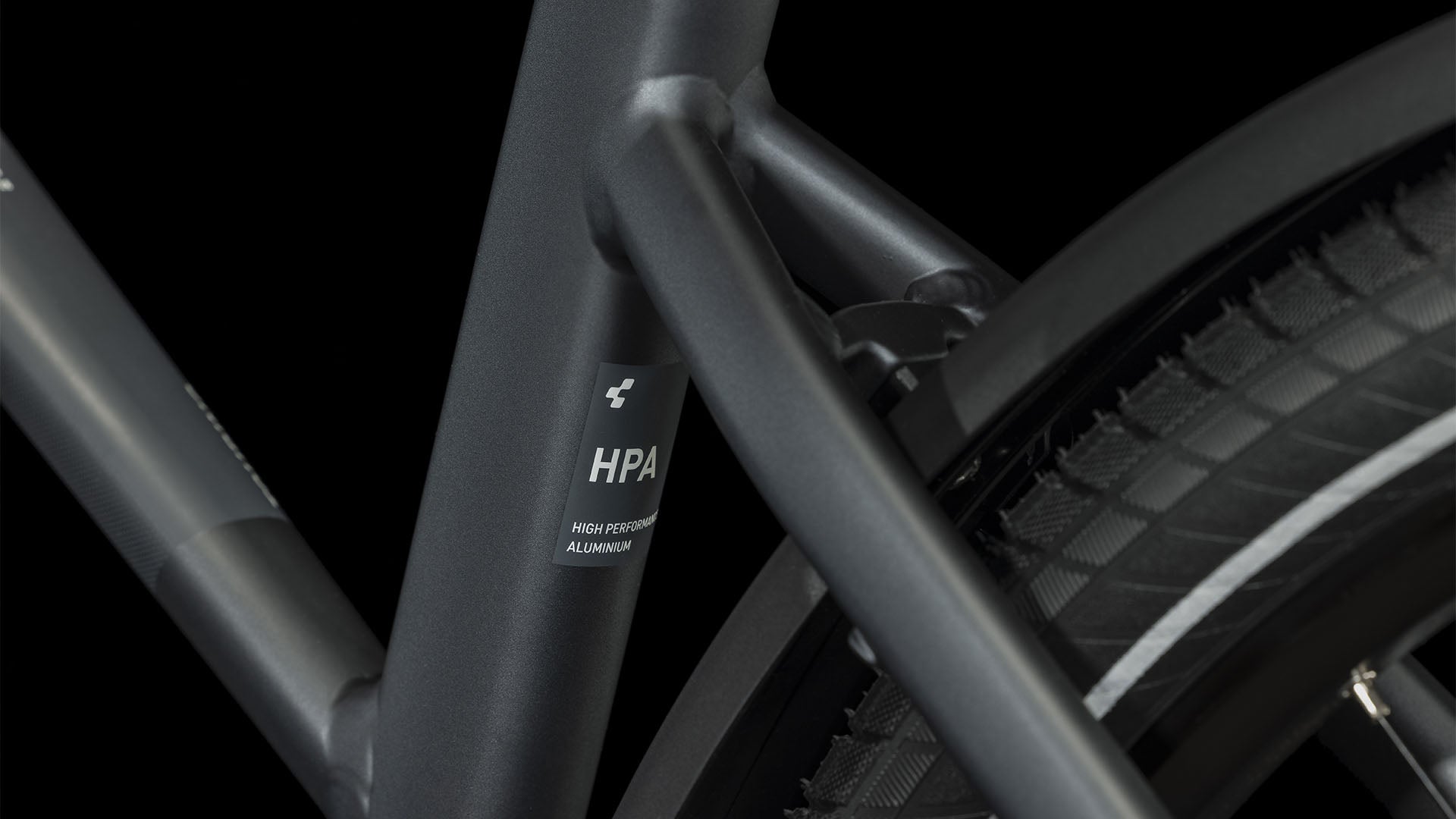 CUBE Touring Hybrid ONE 500 grey´n´white Trapeze 2024