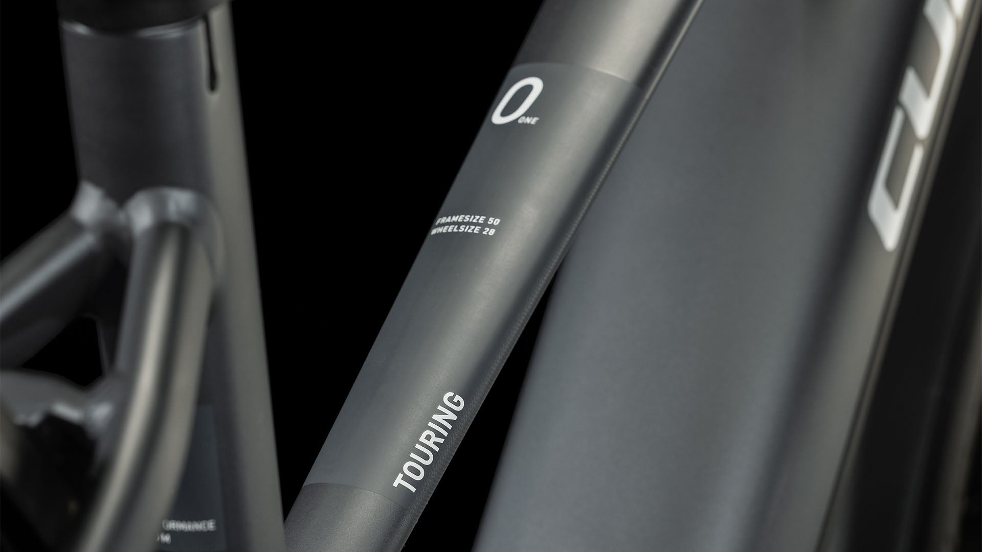 CUBE Touring Hybrid ONE 625 grey´n´white Trapeze 2024
