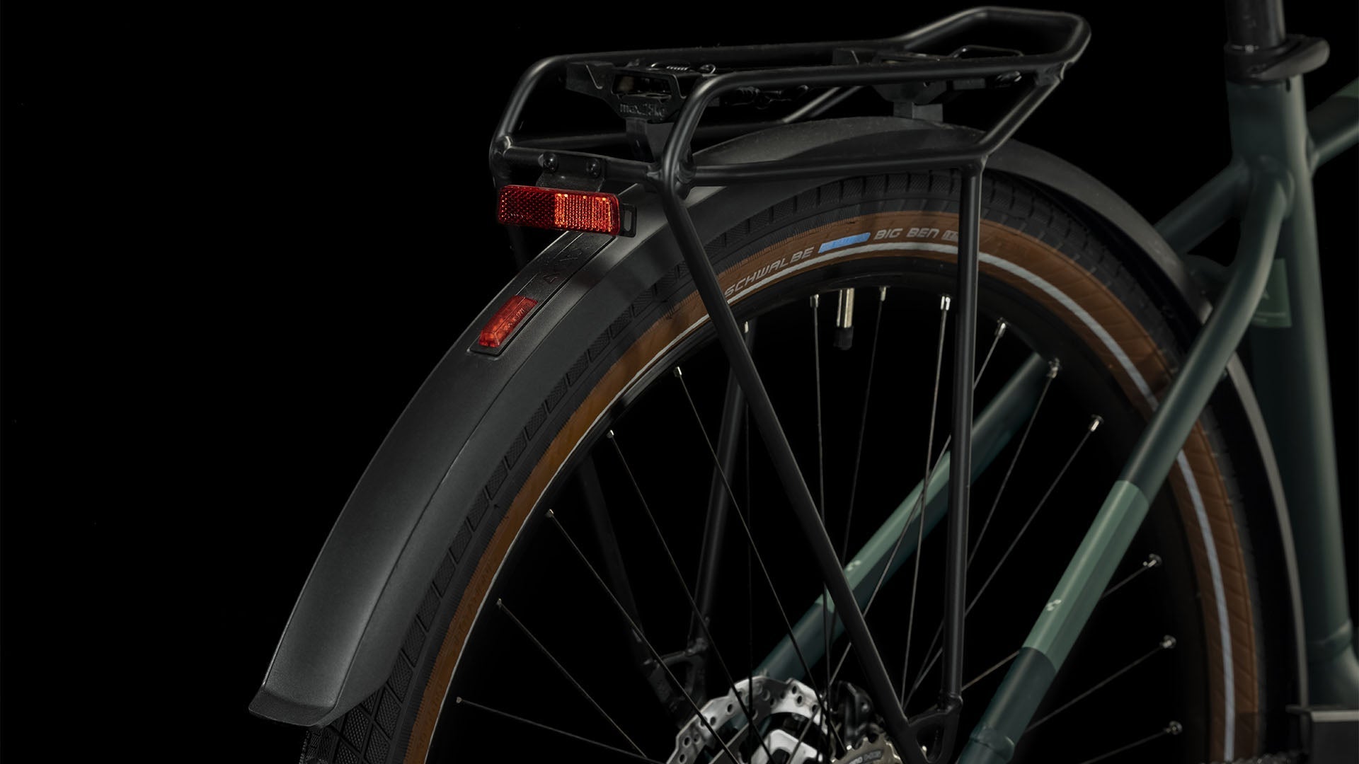 CUBE Touring Hybrid ONE 625 darkgreen´n´green 2024