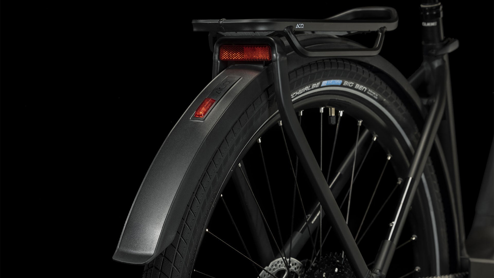 CUBE Touring Hybrid Pro 625 black´n´metal Easy Entry 2024