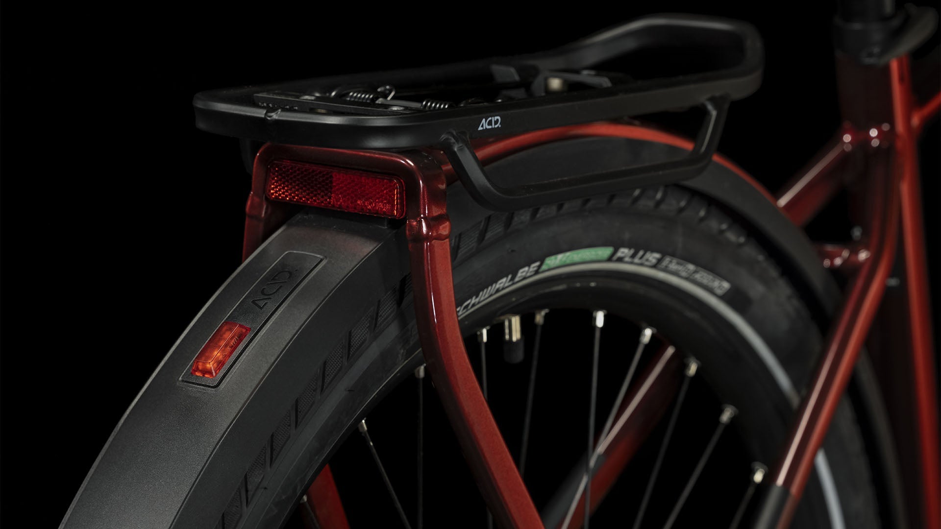 CUBE Touring Hybrid EXC 625 red´n´white 2024