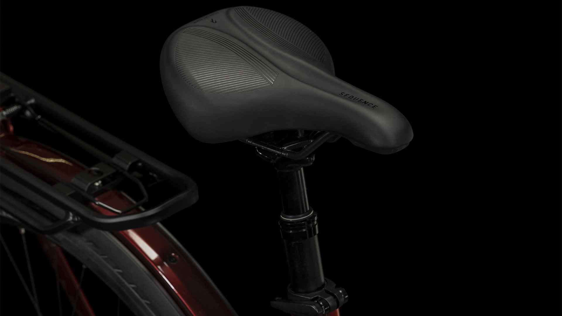 CUBE Touring Hybrid EXC 625 red´n´white 2024