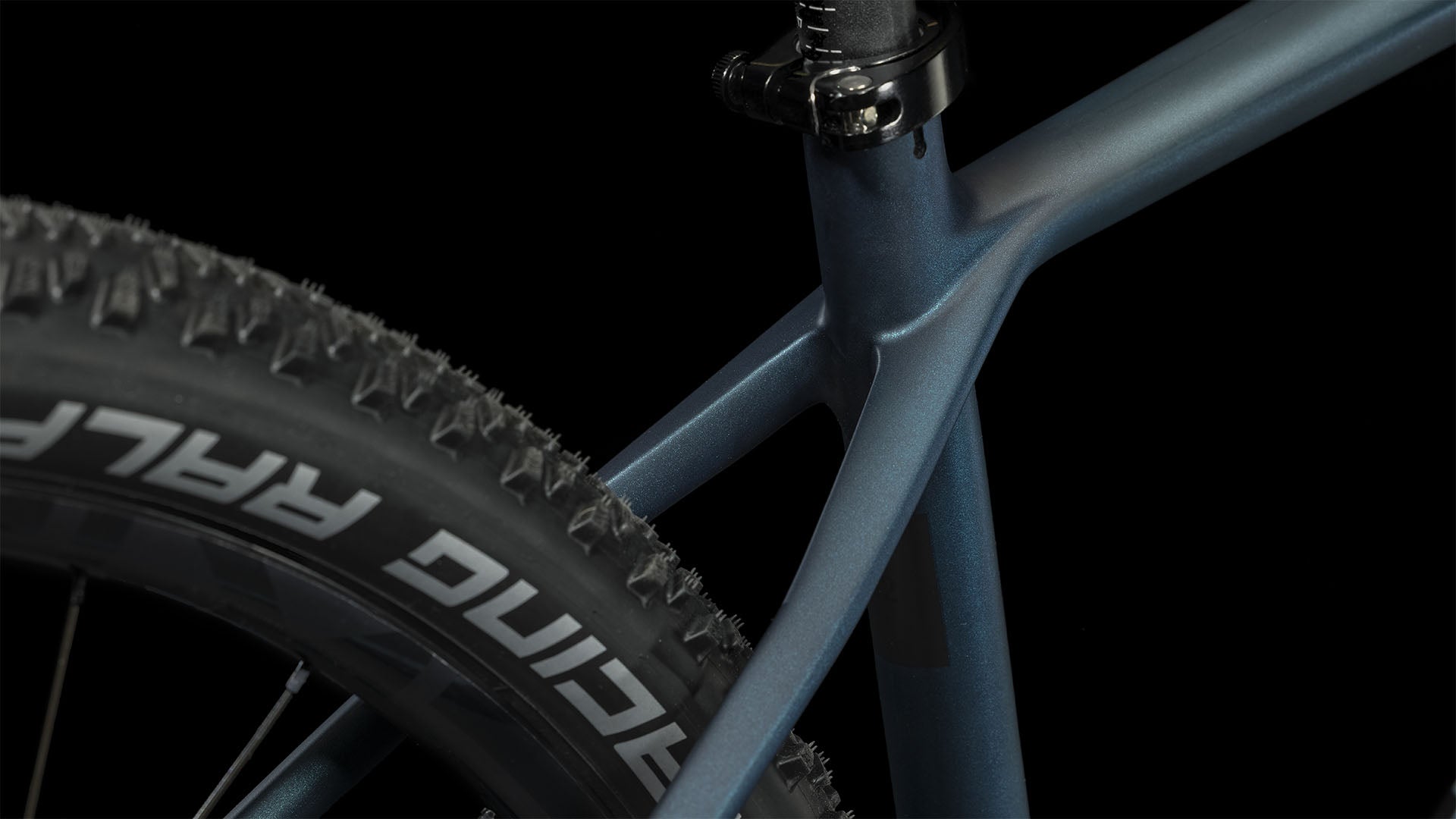 CUBE Reaction C:62 Race bluehaze´n´black 2024