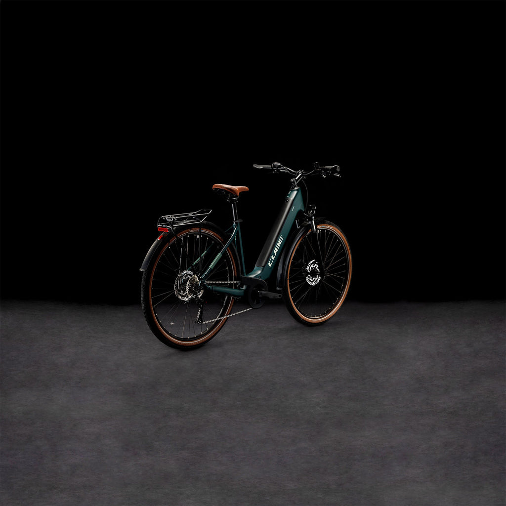 CUBE Touring Hybrid ONE 625 darkgreen´n´green Easy Entry 2024