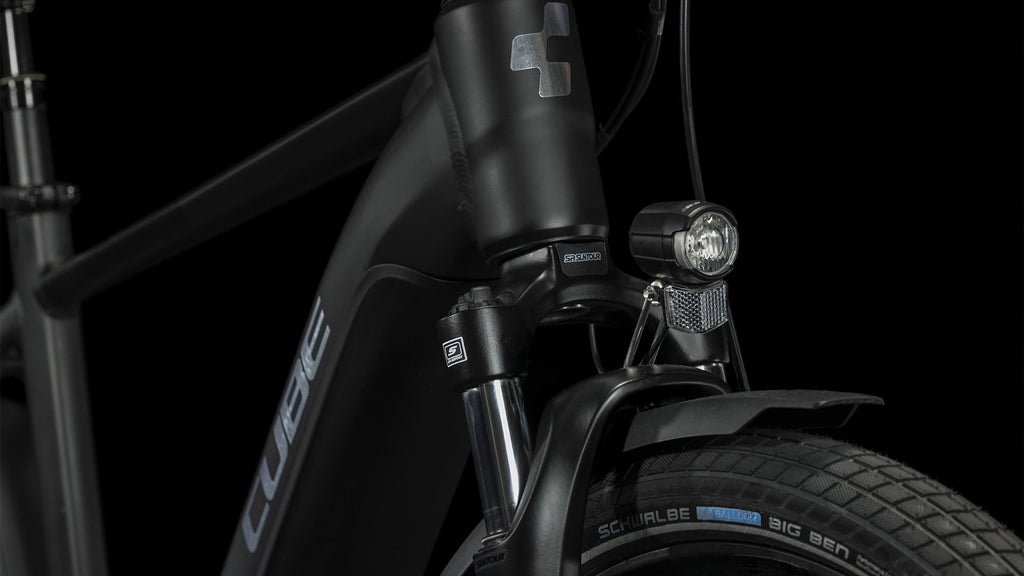 CUBE Touring Hybrid Pro 625 black´n´metal 2024