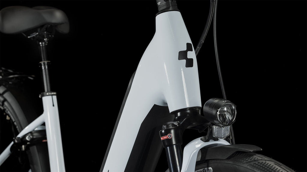 CUBE Supreme RT Hybrid EXC 625 flashwhite´n´black Easy Entry 2024