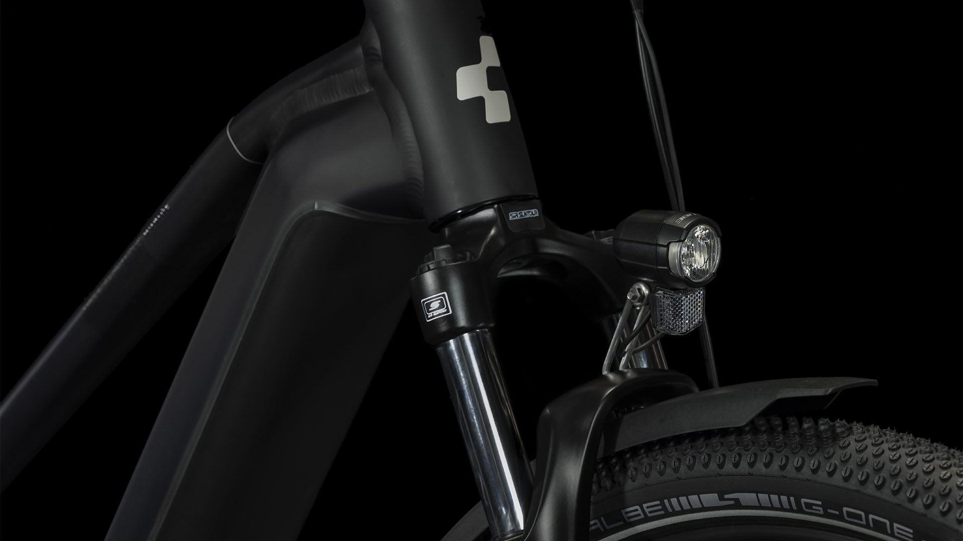 CUBE Nuride Hybrid Pro 625 Allroad black´n´metal Trapeze 2024