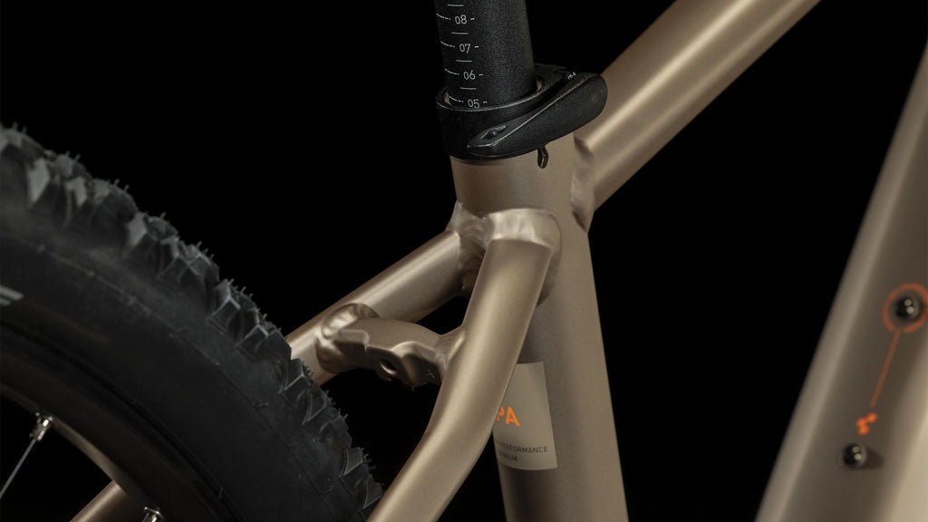 CUBE Reaction Hybrid Performance 625 metallicbrown´n´orange 2024