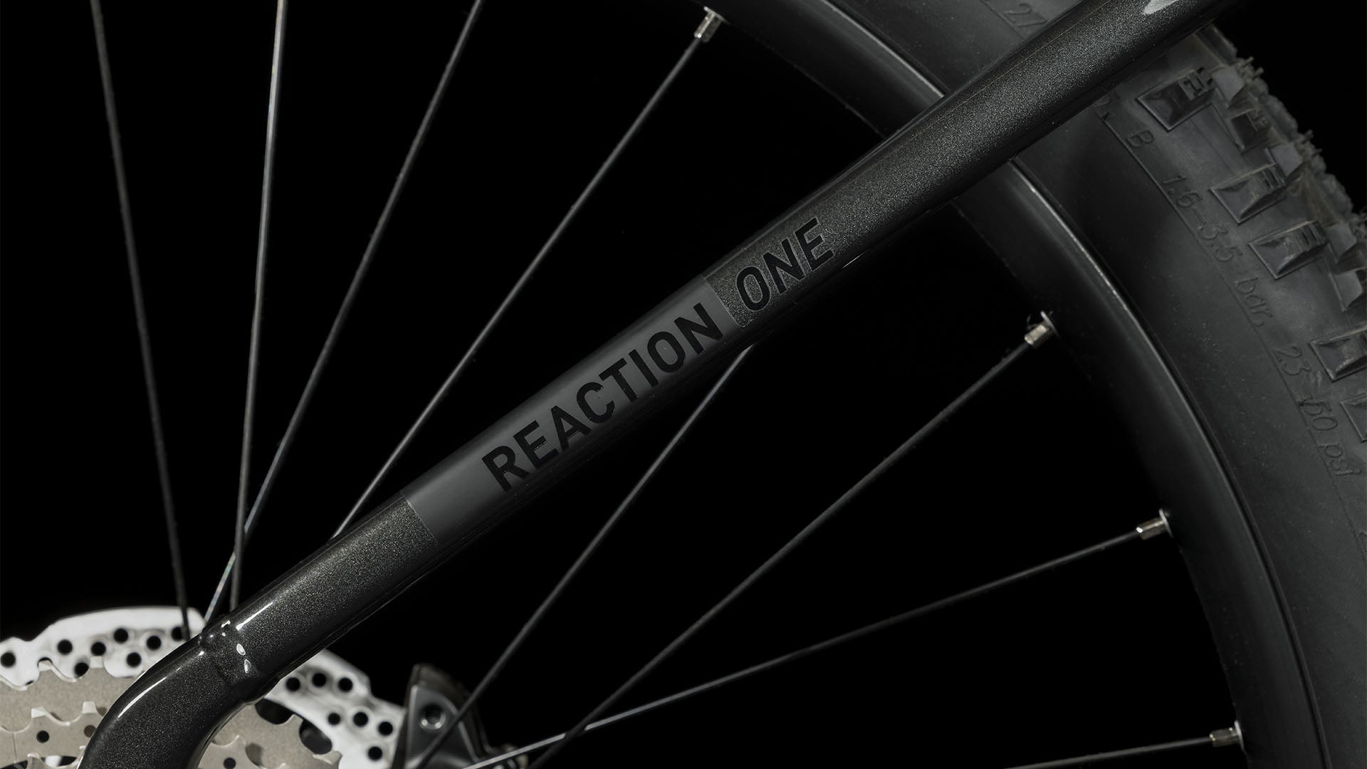 CUBE Reaction Hybrid ONE 625 grey´n´black Easy Entry 2024