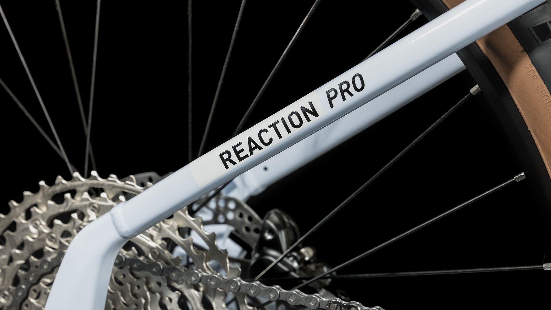 CUBE Reaction Hybrid Pro 500 flashwhite´n´black Easy Entry 2024