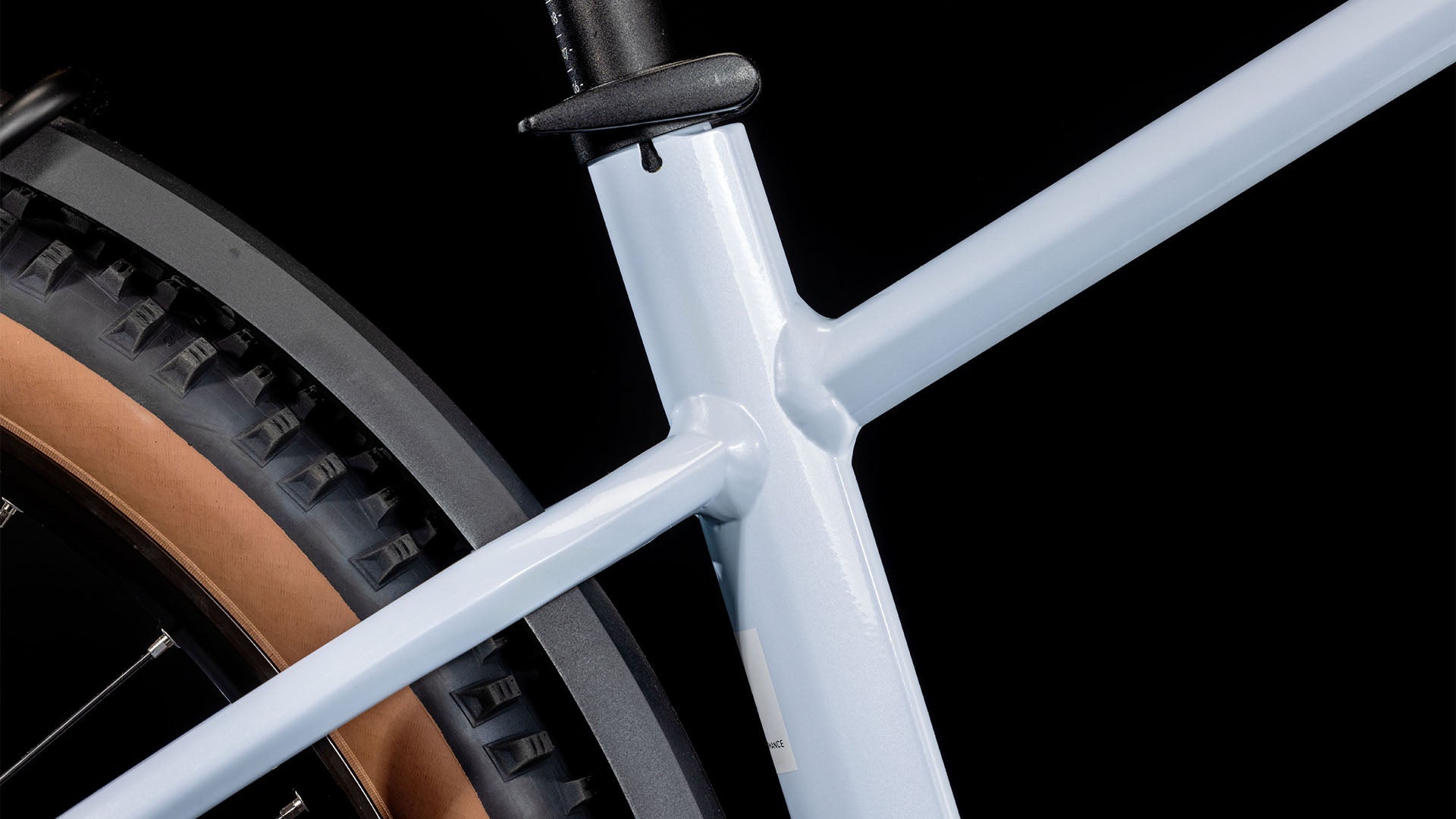 CUBE Reaction Hybrid Pro 750 Allroad flashwhite´n´black 2024