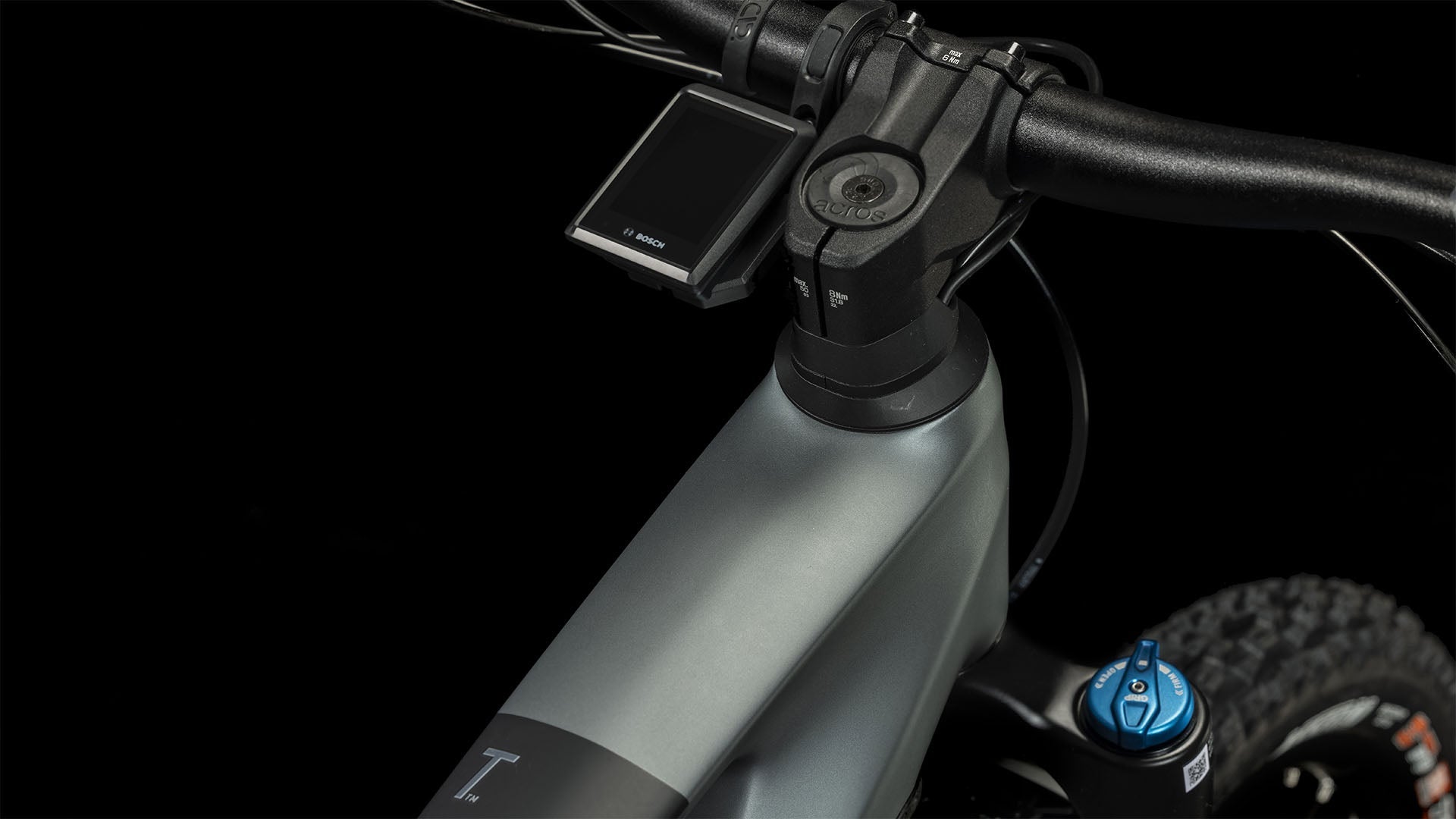 CUBE Stereo Hybrid 140 HPC TM 750 flashgrey´n´olive 2024