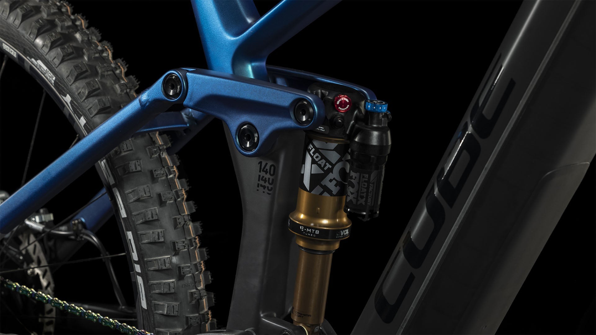 CUBE Stereo Hybrid 140 HPC SLT 750 nebula´n´carbon 2024