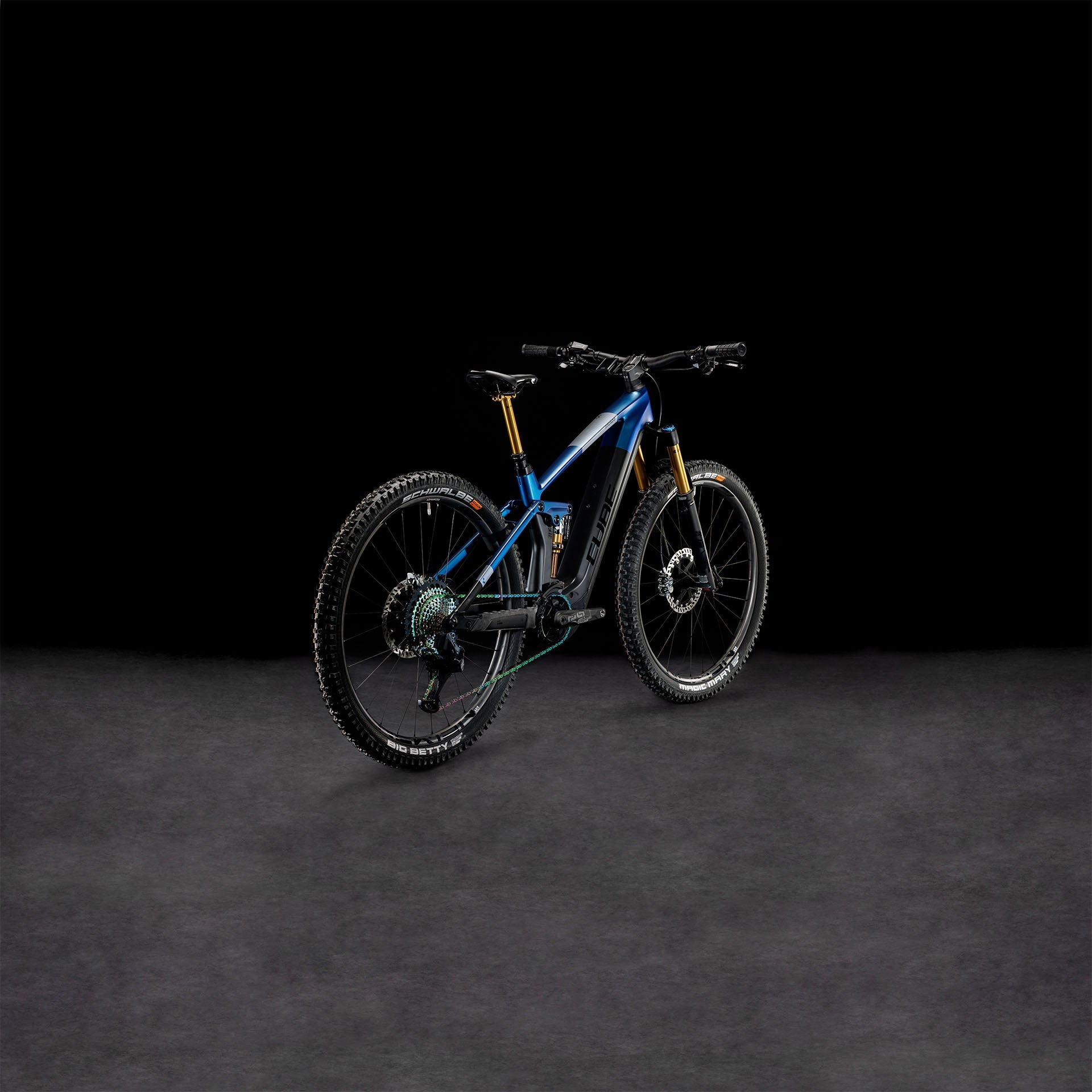 CUBE Stereo Hybrid 140 HPC SLT 750 nebula´n´carbon 2024