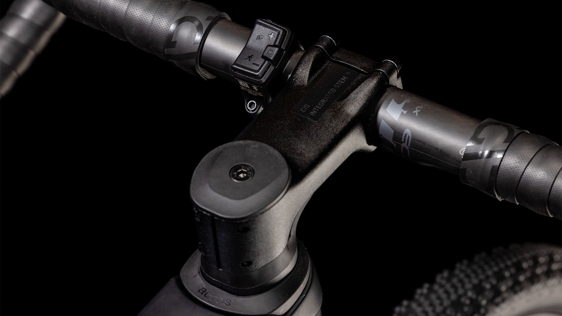 CUBE Nuroad Hybrid C:62 SLX 400X carbon´n´glossy 2024